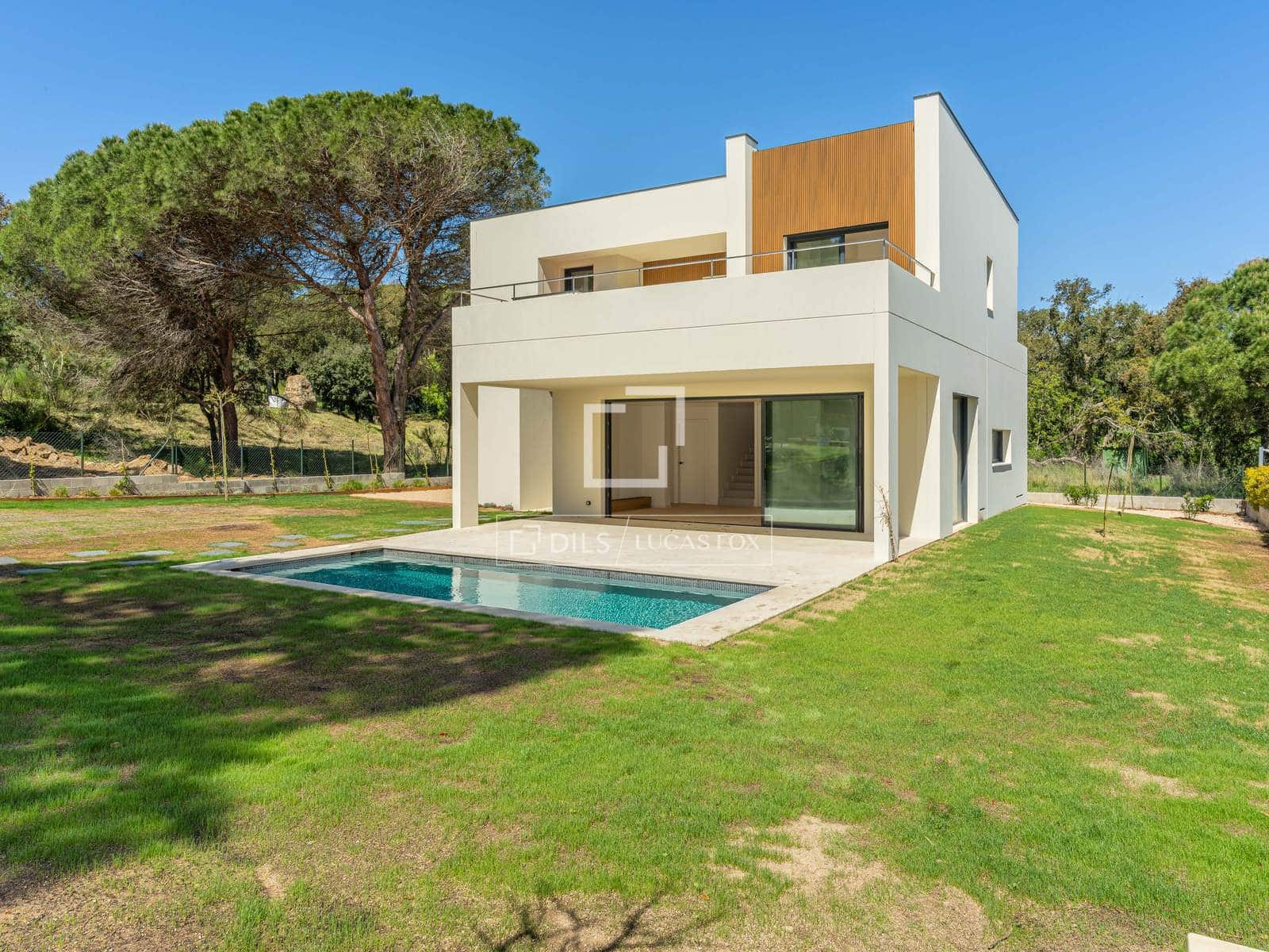 4 chambre Villa/Maison à vendre à Calella de Palafrugell avec piscine garage - 1 490 000 € (Ref: 8873819)