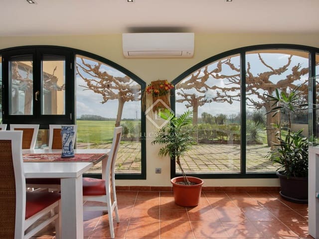 5 Zimmer Villa zu verkaufen in Siurana mit Pool Garage - 1.000.000 € (Ref: 8875162)