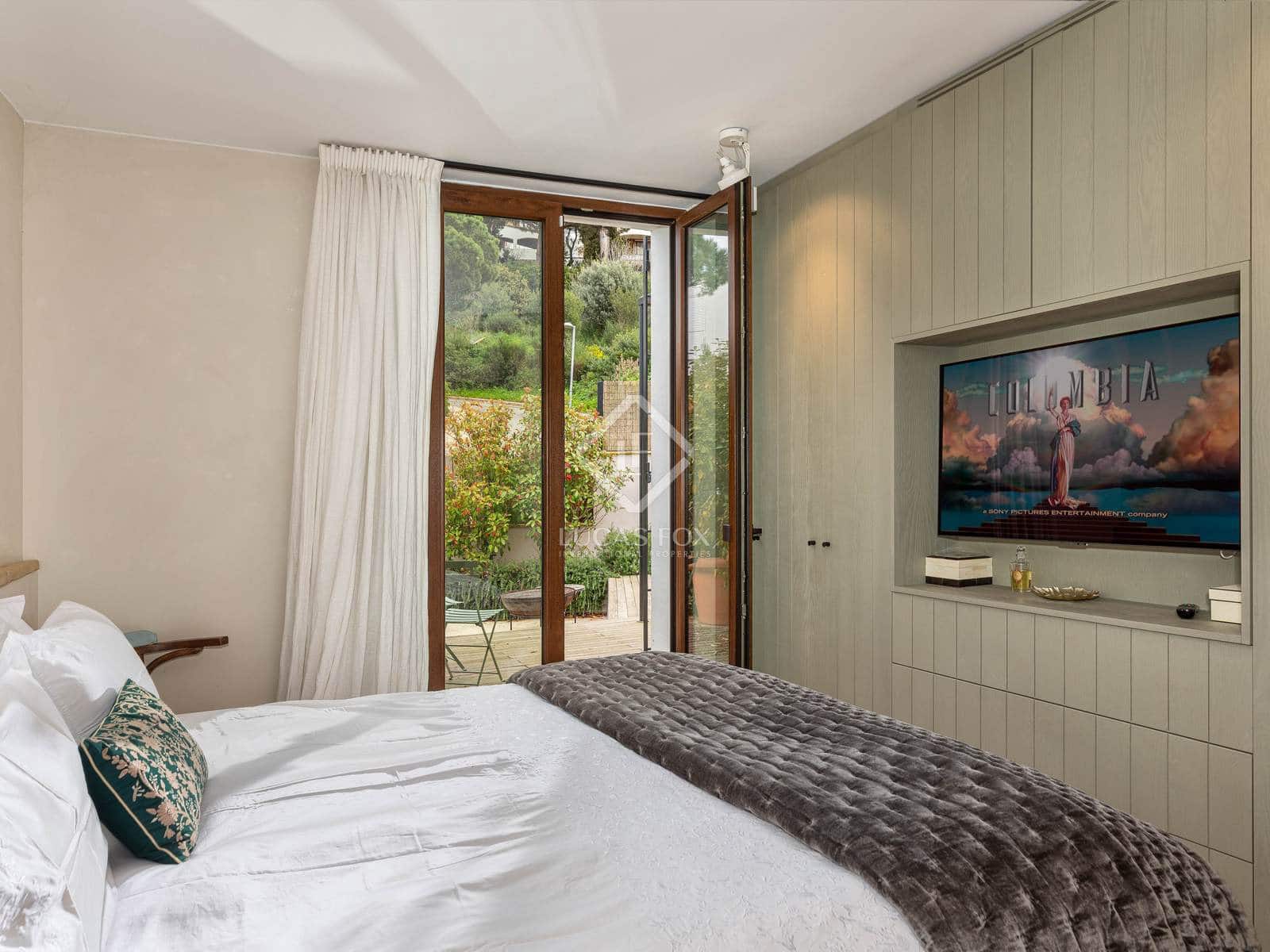 4 bedroom Villa for sale in Begur with pool garage - € 1,295,000 (Ref: 8875449)