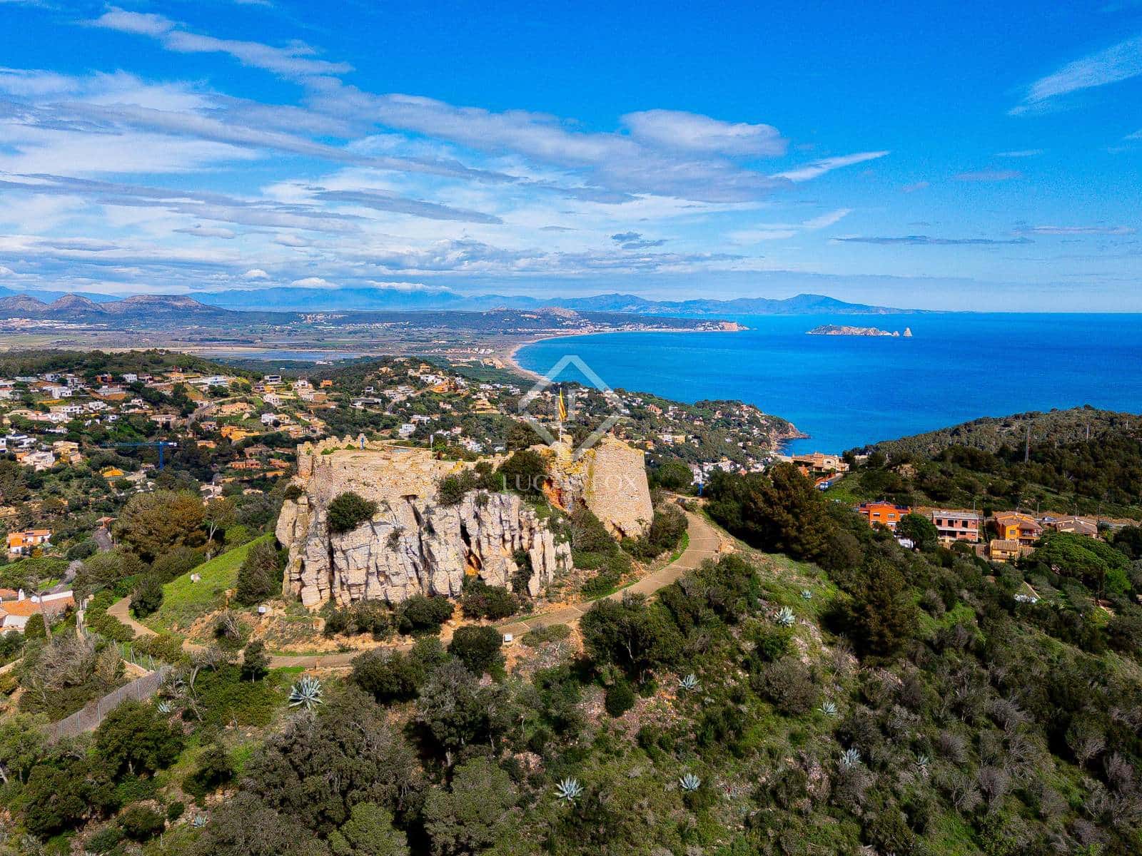 4 bedroom Villa for sale in Begur with pool garage - € 1,295,000 (Ref: 8875449)