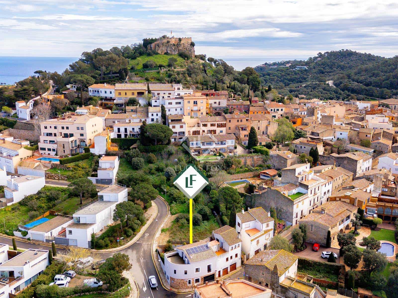 4 bedroom Villa for sale in Begur with pool garage - € 1,295,000 (Ref: 8875449)