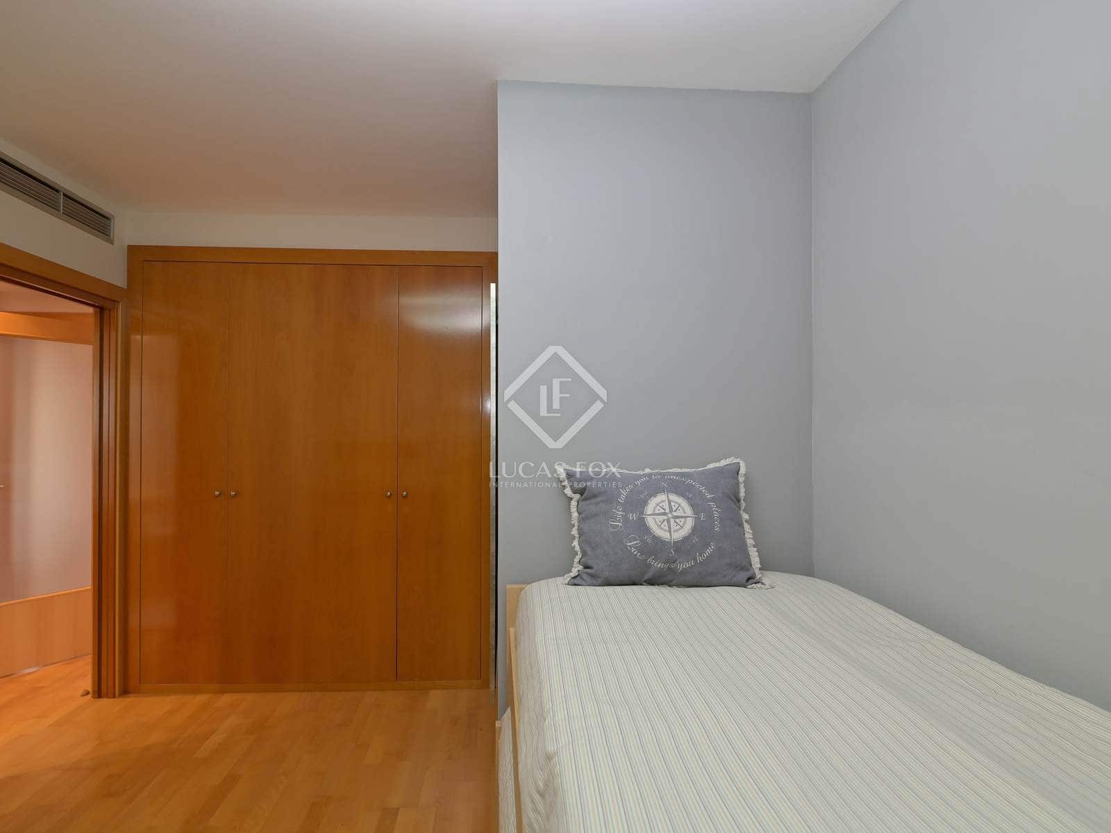 3 sypialnia Apartament na sprzedaż w Platja d'Aro z basenem garażem - 783 000 € (Ref: 8878594)