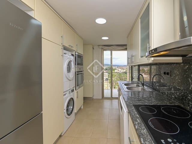 3 sypialnia Apartament na sprzedaż w Platja d'Aro, Castell-Platja d'Aro z basenem garażem - 783 000 € (Ref: 8878594)