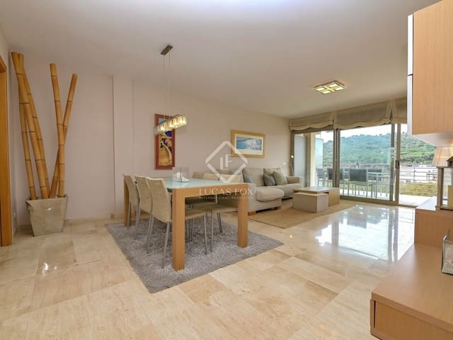 3 sypialnia Apartament na sprzedaż w Platja d'Aro, Castell-Platja d'Aro z basenem garażem - 783 000 € (Ref: 8878594)