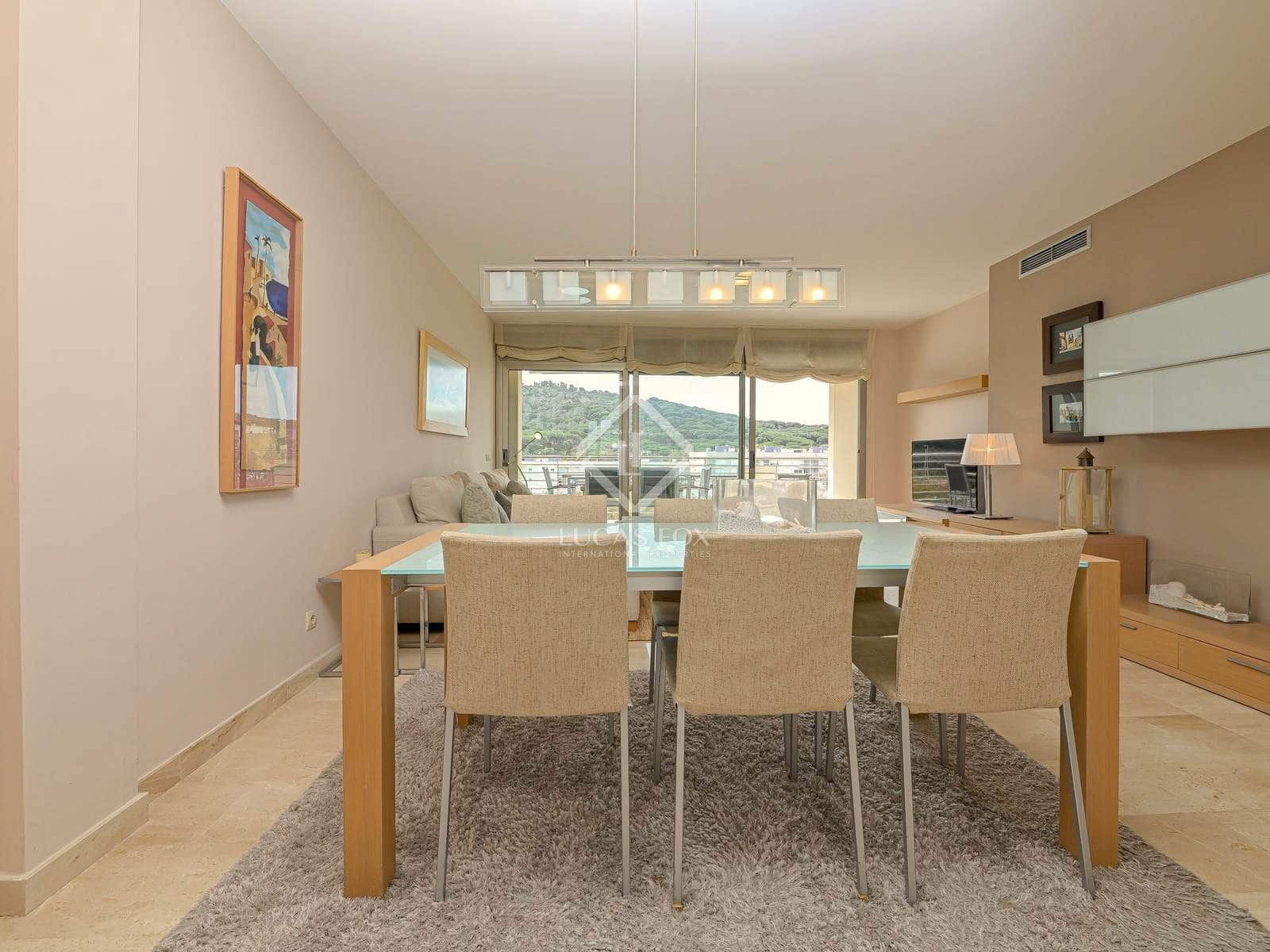 3 sypialnia Apartament na sprzedaż w Platja d'Aro z basenem garażem - 783 000 € (Ref: 8878594)