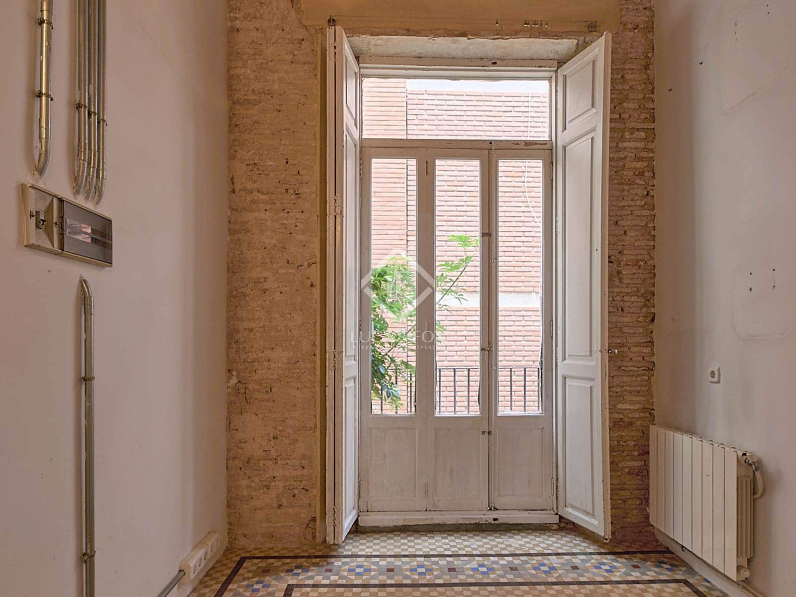 2 makuuhuone Huoneisto vuokrattavana paikassa Valencia kaupunki - 1 700 € (Ref: 8878595)