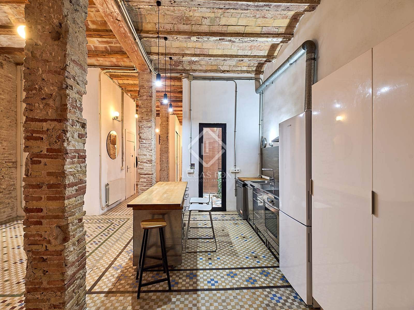 2 makuuhuone Huoneisto vuokrattavana paikassa Valencia kaupunki - 1 700 € (Ref: 8878595)