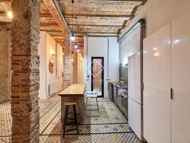 2 quarto Apartamento para arrendar em Valência cidade - 1 700 € (Ref: 8878595)