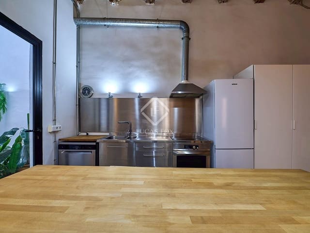 2 quarto Apartamento para arrendar em Valência cidade - 1 700 € (Ref: 8878595)