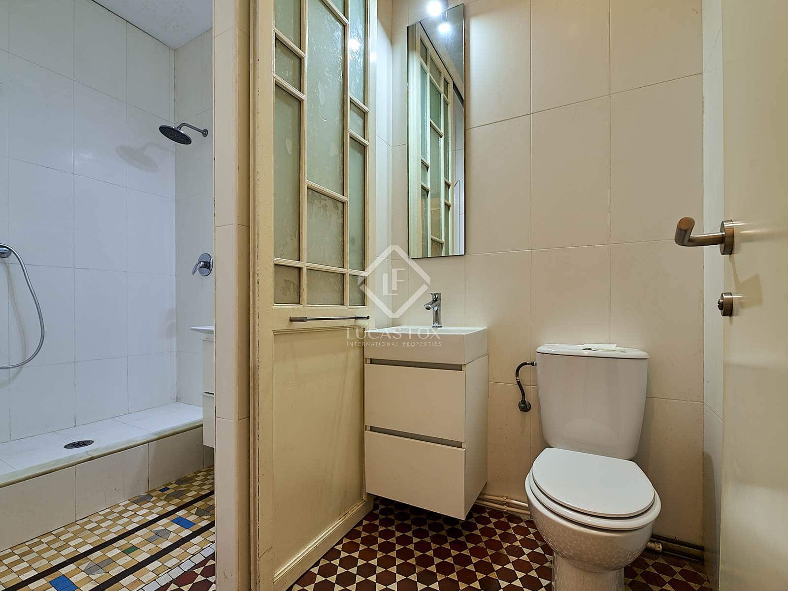 2 makuuhuone Huoneisto vuokrattavana paikassa Valencia kaupunki - 1 700 € (Ref: 8878595)