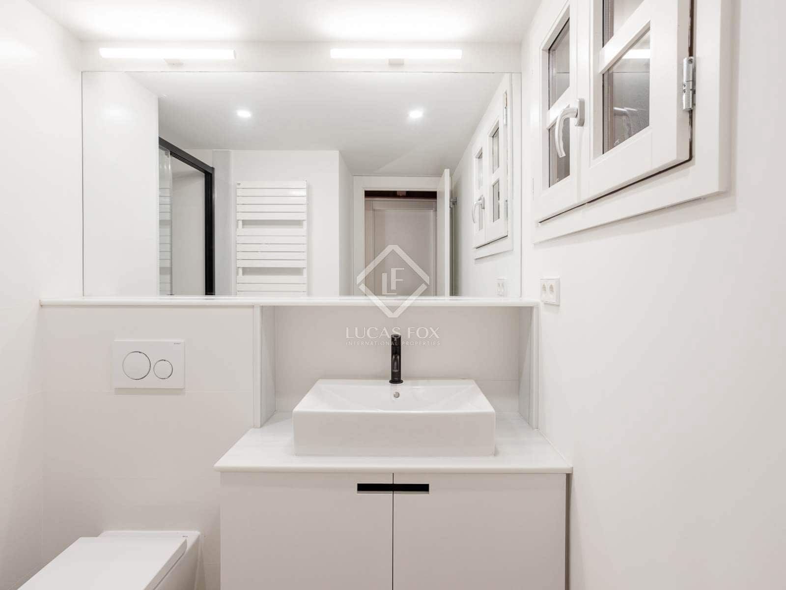 1 slaapkamer Appartement te koop in Barcelona stad - € 315.000 (Ref: 8878753)