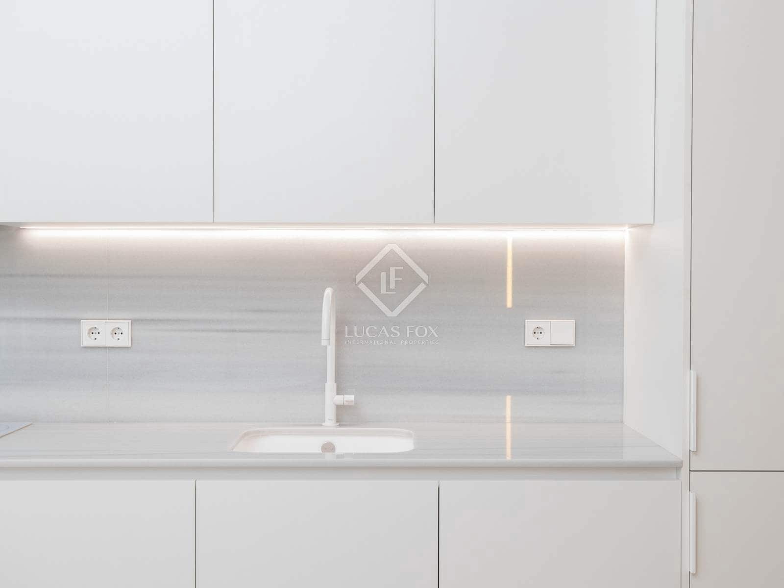 1 slaapkamer Appartement te koop in Barcelona stad - € 315.000 (Ref: 8878753)