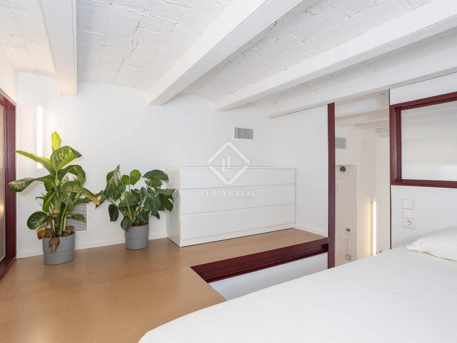 1 slaapkamer Appartement te koop in Barcelona stad - € 315.000 (Ref: 8878753)
