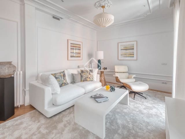 3 soveværelse Lejlighed til salg i Recoletos, Madrid by - € 2.975.000 (Ref: 8882345)