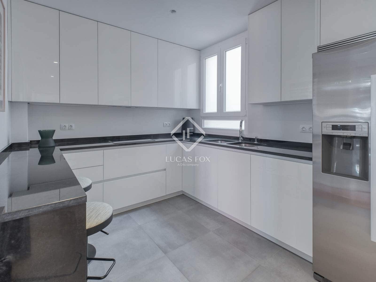 3 soveværelse Lejlighed til salg i Madrid by - € 2.975.000 (Ref: 8882345)