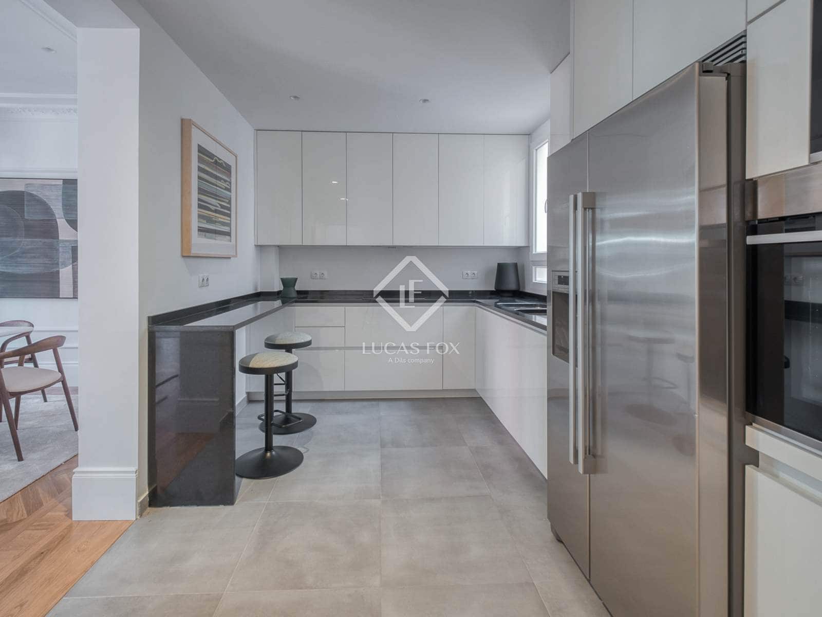 3 soveværelse Lejlighed til salg i Madrid by - € 2.975.000 (Ref: 8882345)