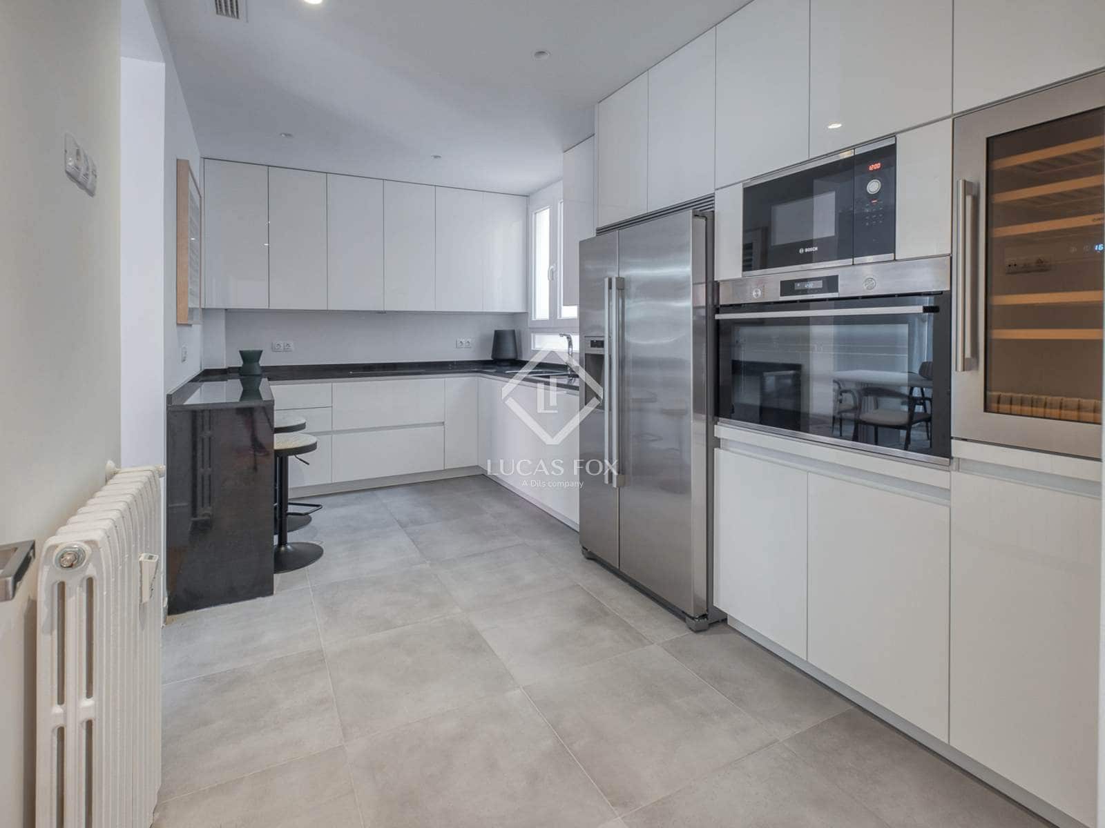 3 soveværelse Lejlighed til salg i Madrid by - € 2.975.000 (Ref: 8882345)