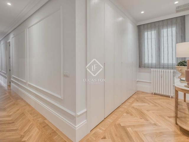 3 slaapkamer Appartement te koop in Castellana, Madrid stad - € 2.975.000 (Ref: 8882345)