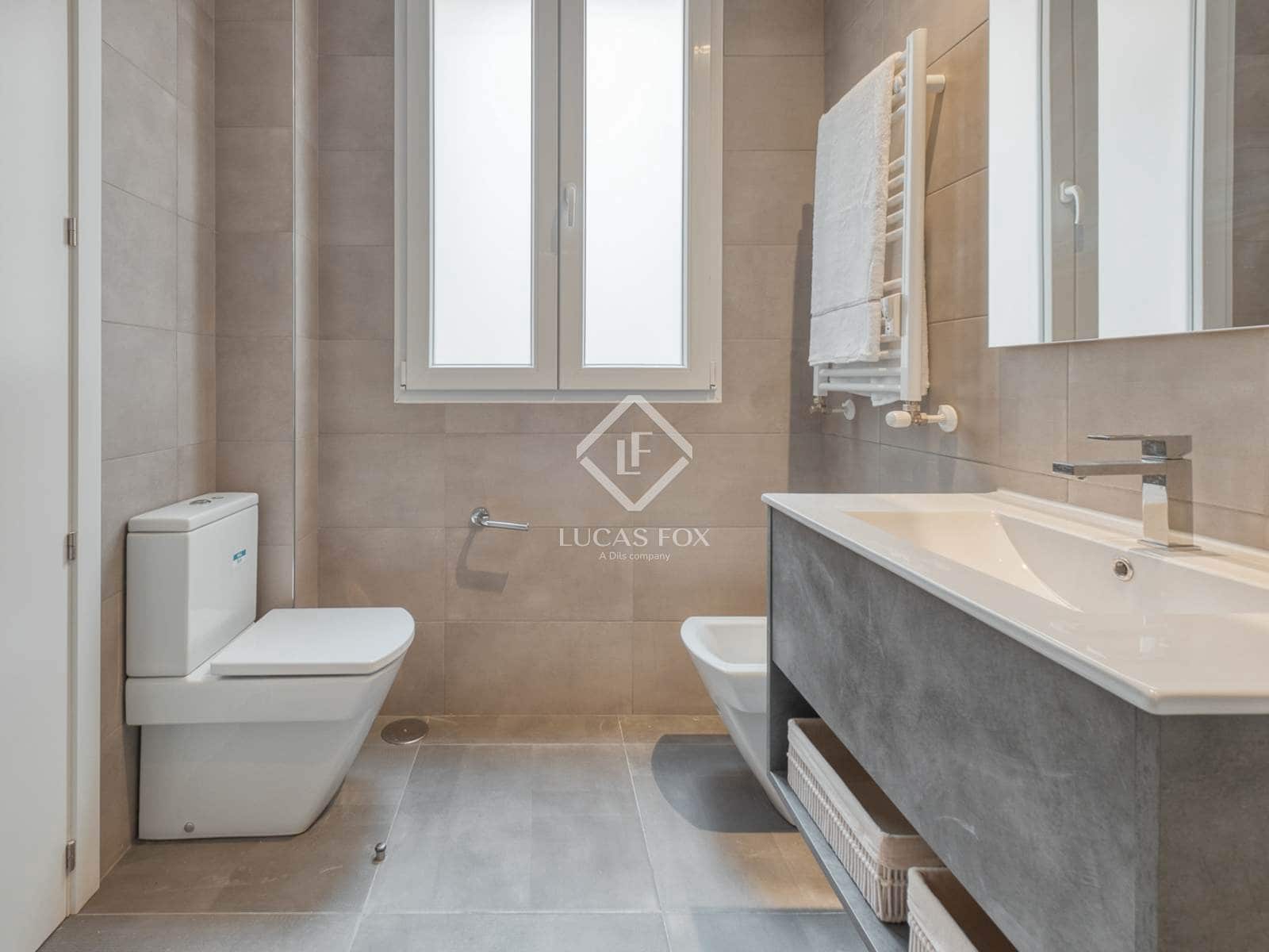 3 soveværelse Lejlighed til salg i Madrid by - € 2.975.000 (Ref: 8882345)