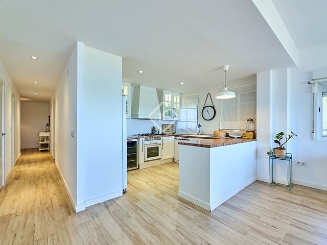 4 Zimmer Apartment zu verkaufen in Sueca mit Garage - 390.000 € (Ref: 8884895)