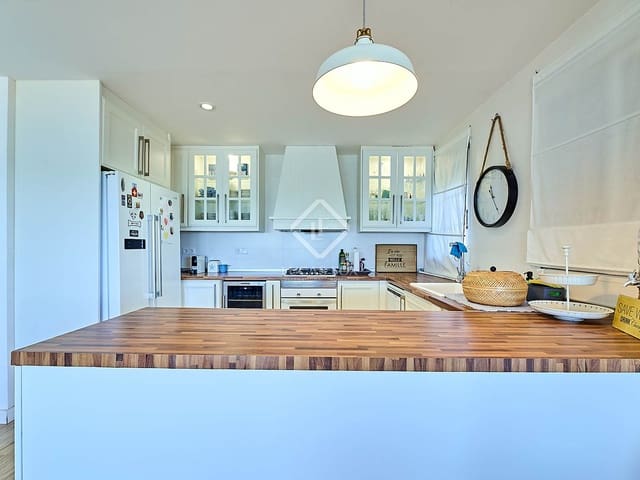 4 Zimmer Apartment zu verkaufen in Sueca mit Garage - 390.000 € (Ref: 8884895)