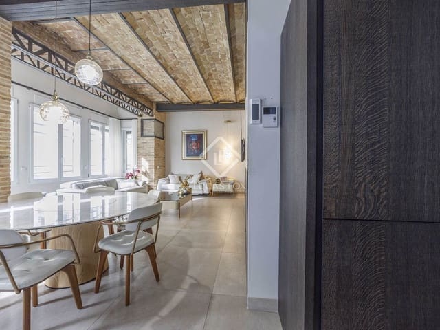 4 slaapkamer Appartement te koop in Valencia stad - € 1.200.000 (Ref: 8885478)