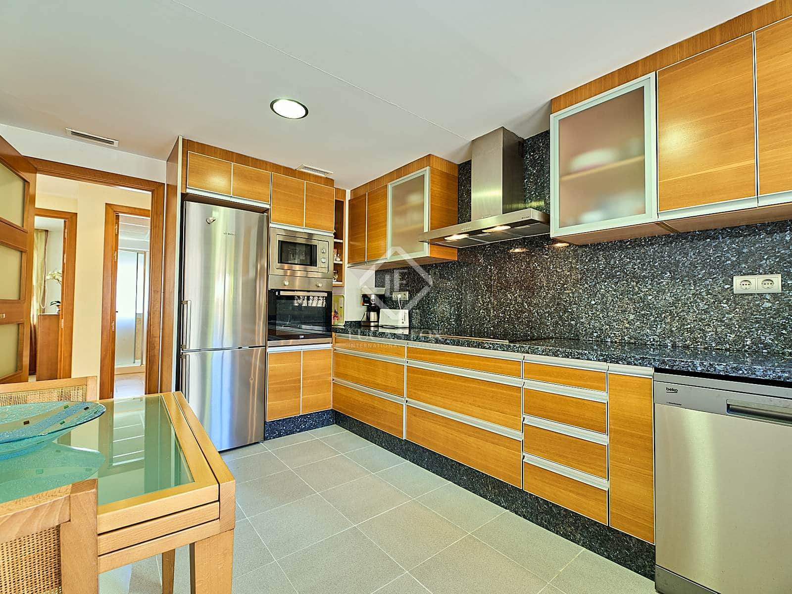 5 soveværelse Villa til salg i Mareny Blau med swimmingpool garage - € 480.000 (Ref: 8885483)