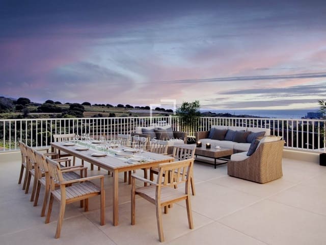 4 makuuhuone Kattohuoneisto myytävänä paikassa Tiana mukana uima-altaan - 1 200 000 € (Ref: 8885484)