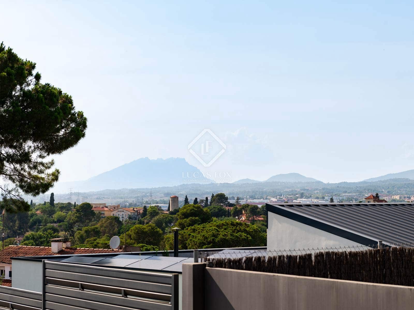 6 soverom Villa til salgs i Sant Cugat del Valles med svømmebasseng garasje - € 1 460 000 (Ref: 8885581)