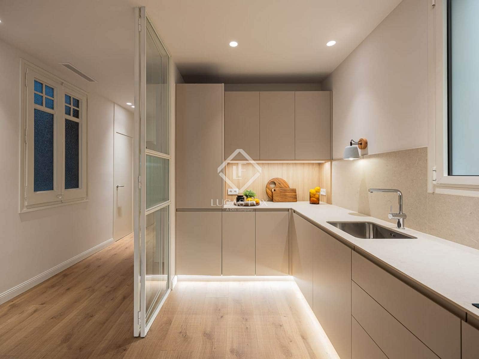 2 slaapkamer Appartement te koop in Barcelona stad - € 1.160.000 (Ref: 8885582)