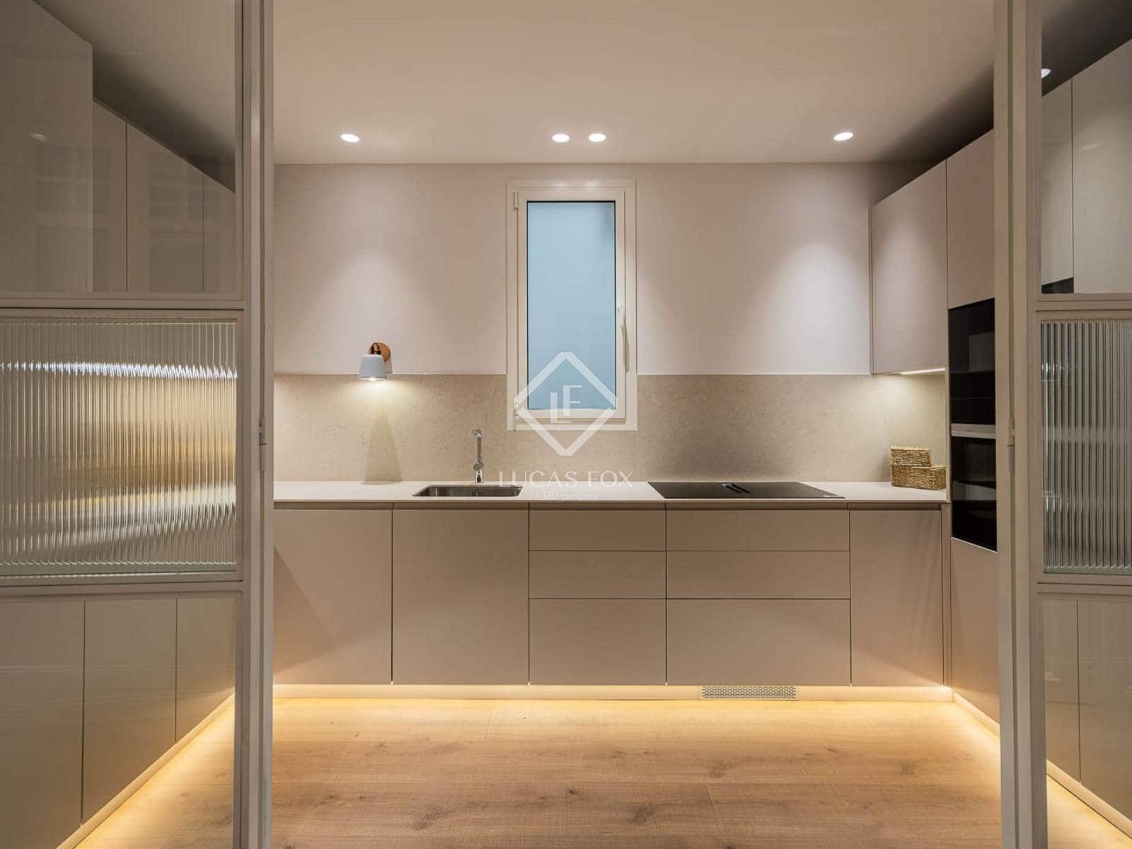 2 slaapkamer Appartement te koop in Barcelona stad - € 1.160.000 (Ref: 8885582)