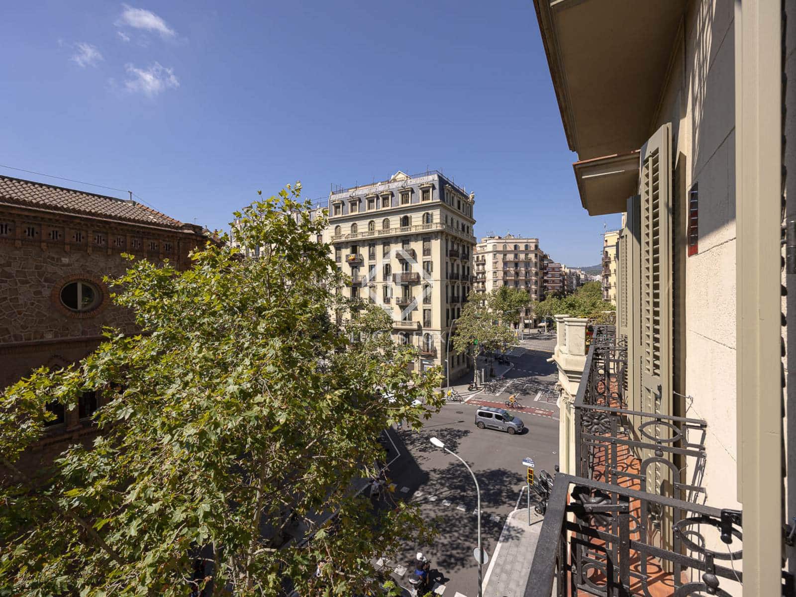 2 slaapkamer Appartement te koop in Barcelona stad - € 1.160.000 (Ref: 8885582)