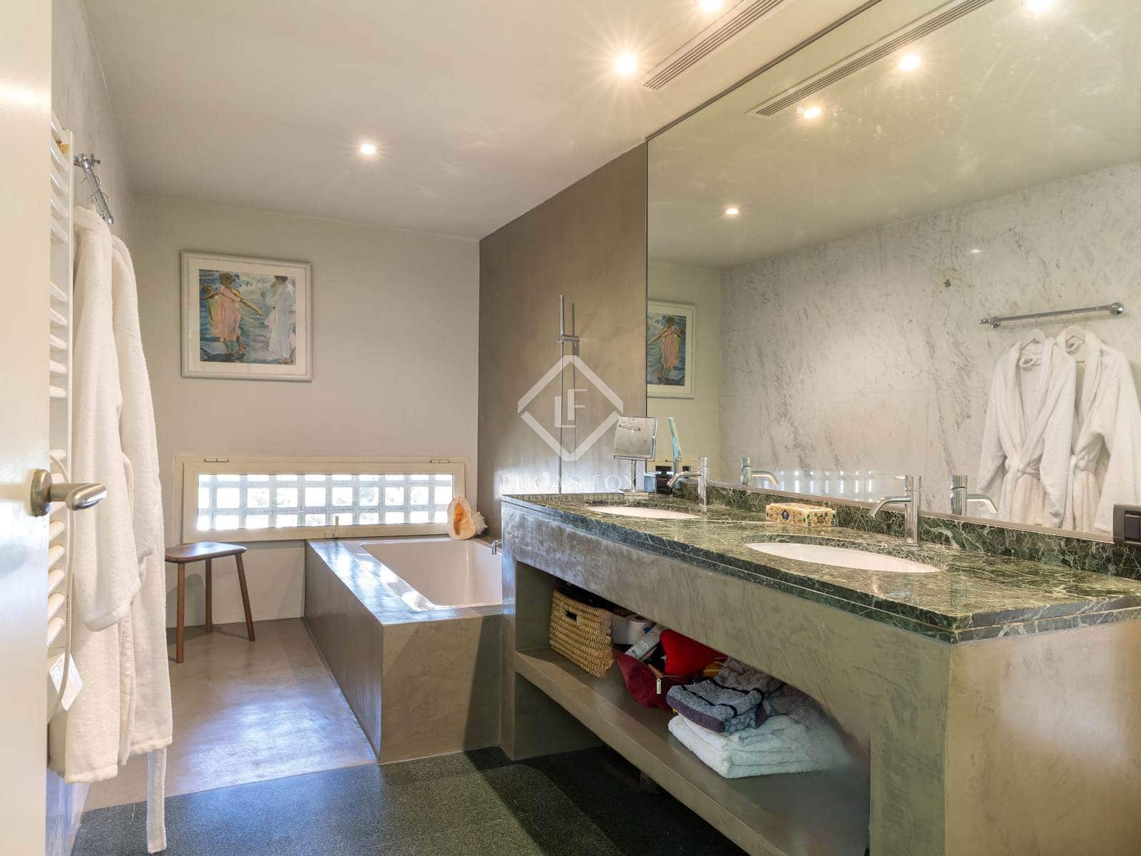 7 soveværelse Villa til salg i S'Agaro med swimmingpool garage - € 4.650.000 (Ref: 8887012)