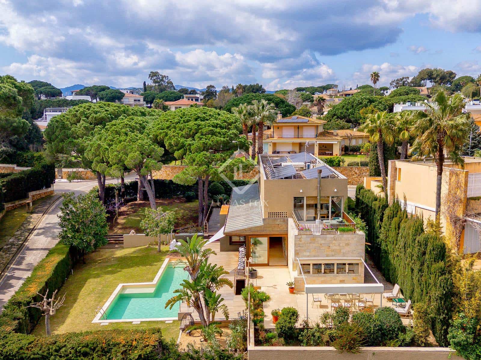 7 soveværelse Villa til salg i S'Agaro med swimmingpool garage - € 4.650.000 (Ref: 8887012)