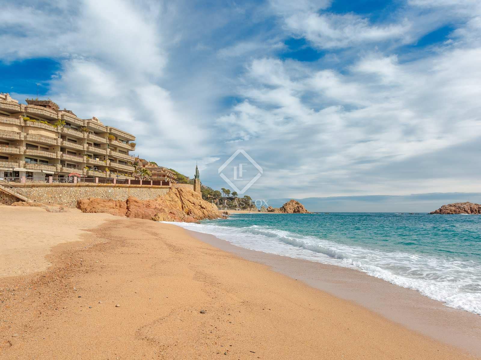 Apartamento de 3 habitaciones en Tossa de Mar en venta con garaje - 1.450.000 € (Ref: 8887013)