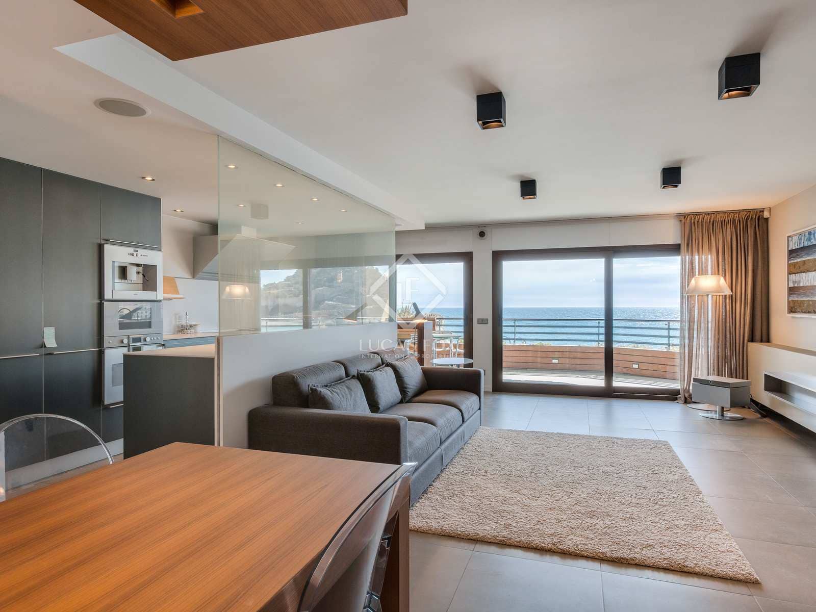 Apartamento de 3 habitaciones en Tossa de Mar en venta con garaje - 1.450.000 € (Ref: 8887013)