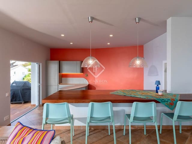 5 slaapkamer Villa te koop in Lloret de Mar met zwembad garage - € 1.847.000 (Ref: 8891754)