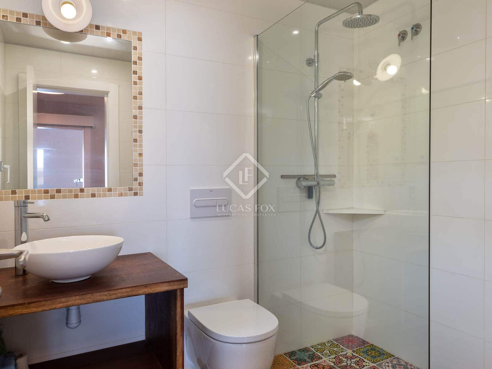 5 slaapkamer Villa te koop in Lloret de Mar met zwembad garage - € 1.847.000 (Ref: 8891754)