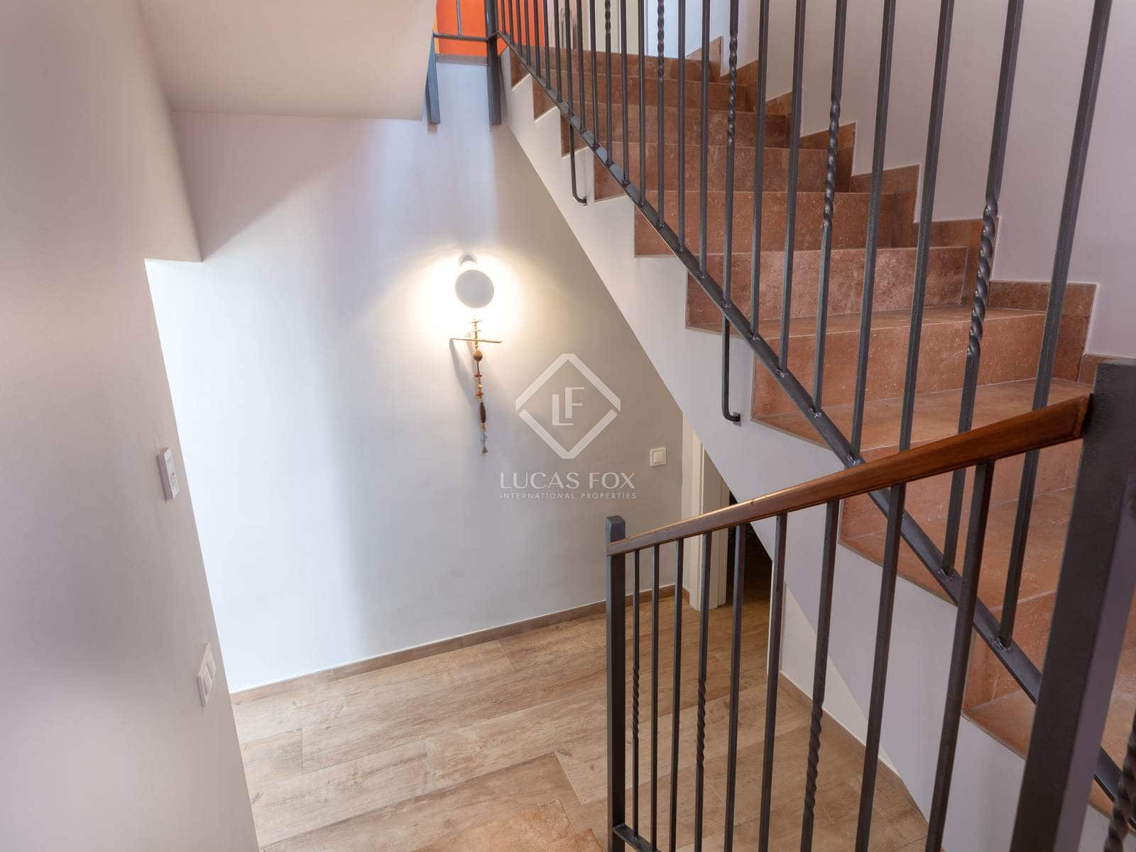 5 slaapkamer Villa te koop in Lloret de Mar met zwembad garage - € 1.847.000 (Ref: 8891754)