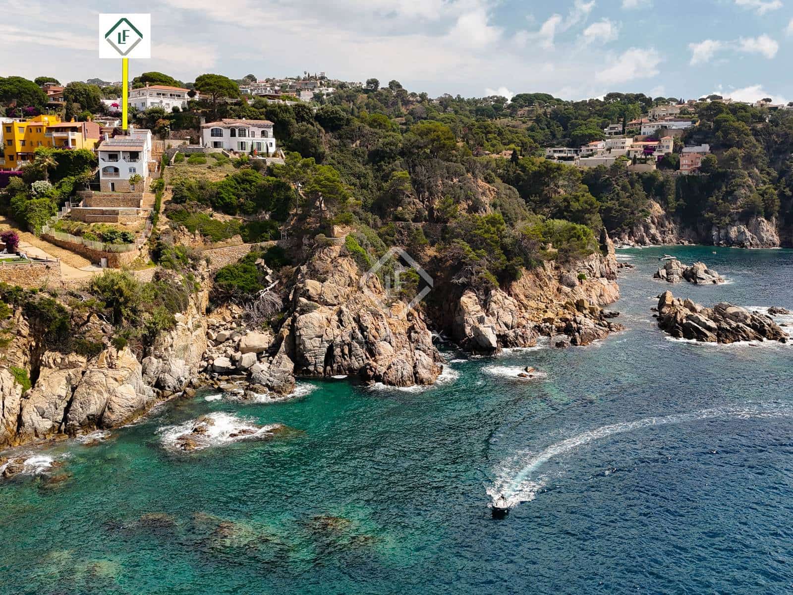 5 slaapkamer Villa te koop in Lloret de Mar met zwembad garage - € 1.847.000 (Ref: 8891754)
