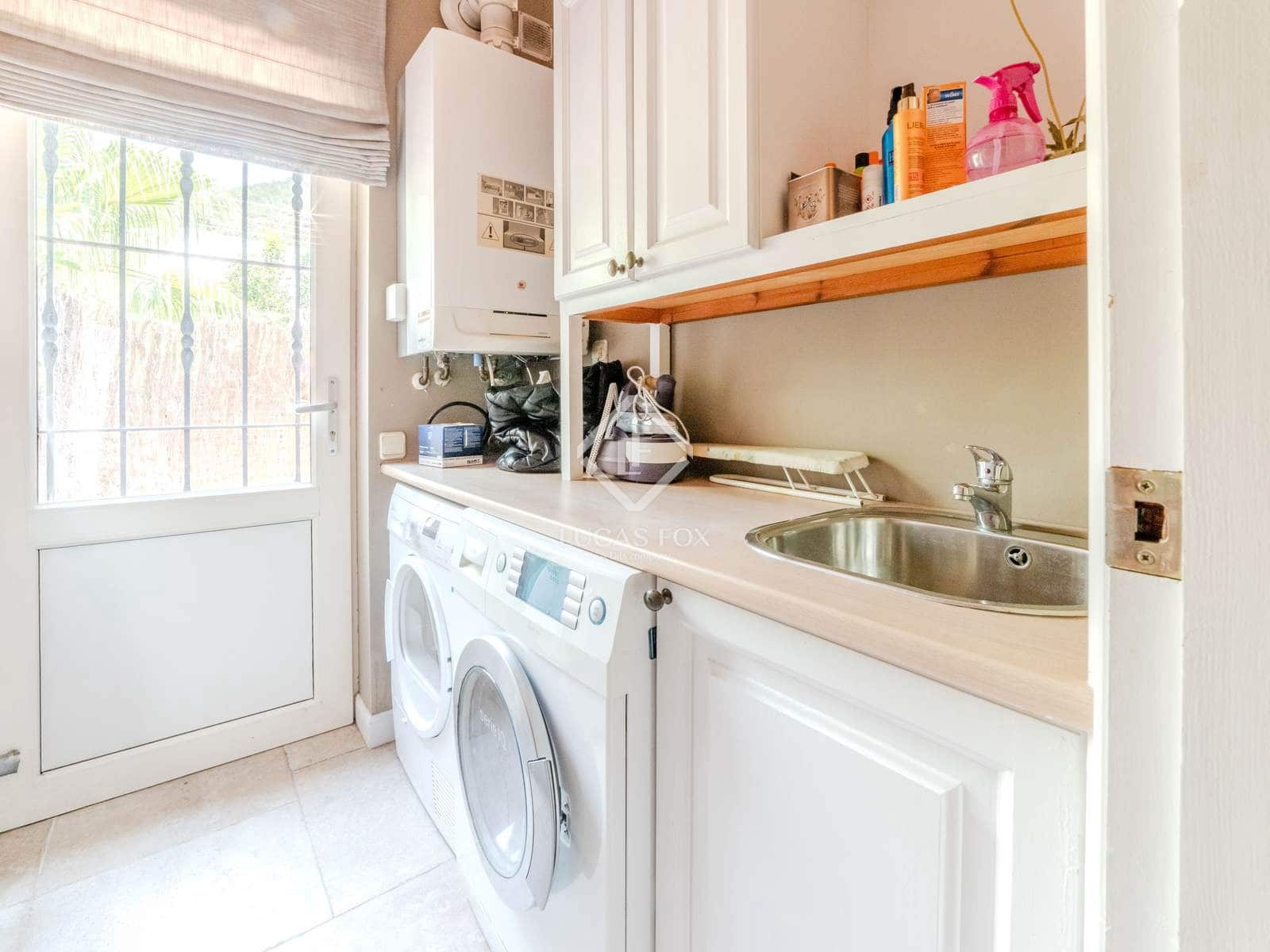 5 sypialnia Willa na sprzedaż w Sitges z basenem garażem - 2 650 000 € (Ref: 8893652)