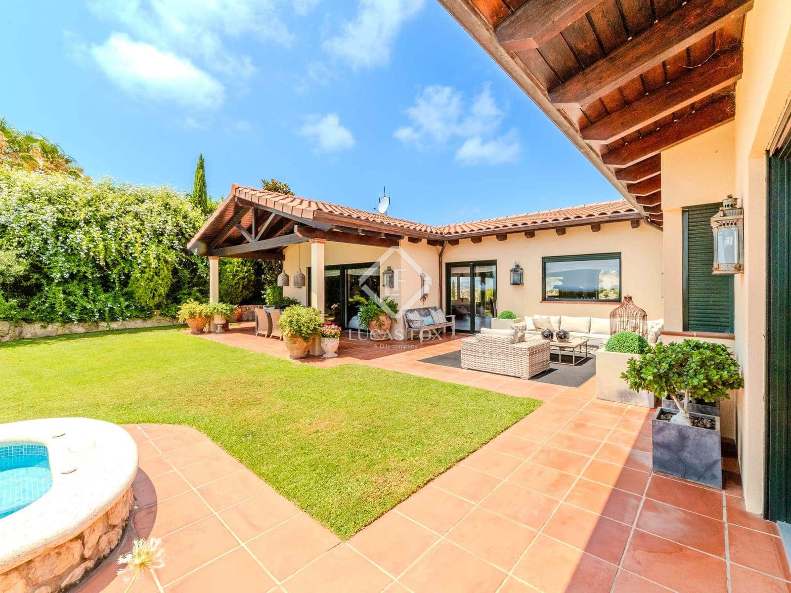 5 sypialnia Willa na sprzedaż w Sitges z basenem garażem - 2 650 000 € (Ref: 8893652)