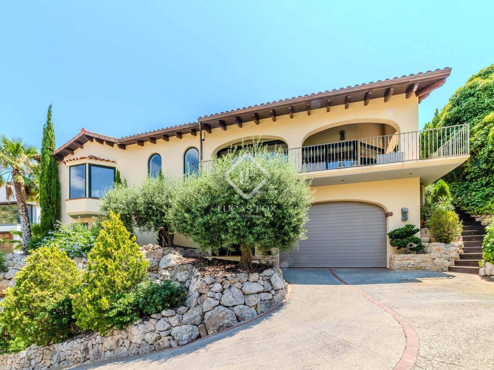 5 sypialnia Willa na sprzedaż w Sitges z basenem garażem - 2 650 000 € (Ref: 8893652)