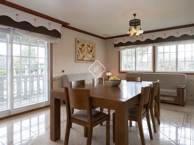 3 bedroom Villa for sale in O Rosal with garage - € 545,000 (Ref: 8894249)