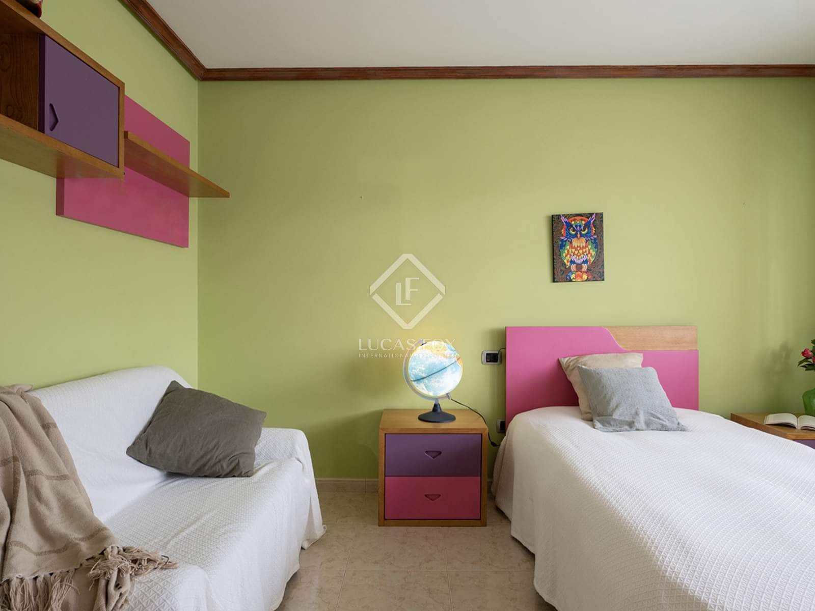 3 soveværelse Villa til salg i O Rosal med garage - € 545.000 (Ref: 8894249)