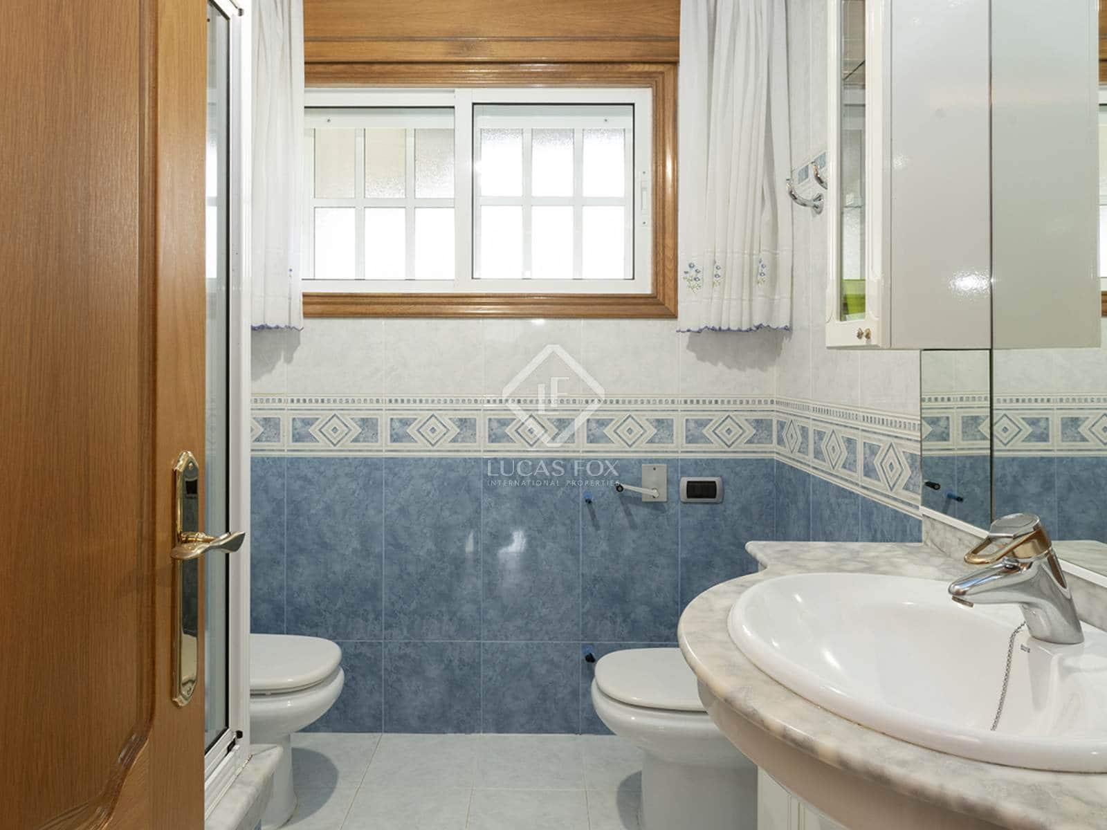 3 soveværelse Villa til salg i O Rosal med garage - € 545.000 (Ref: 8894249)