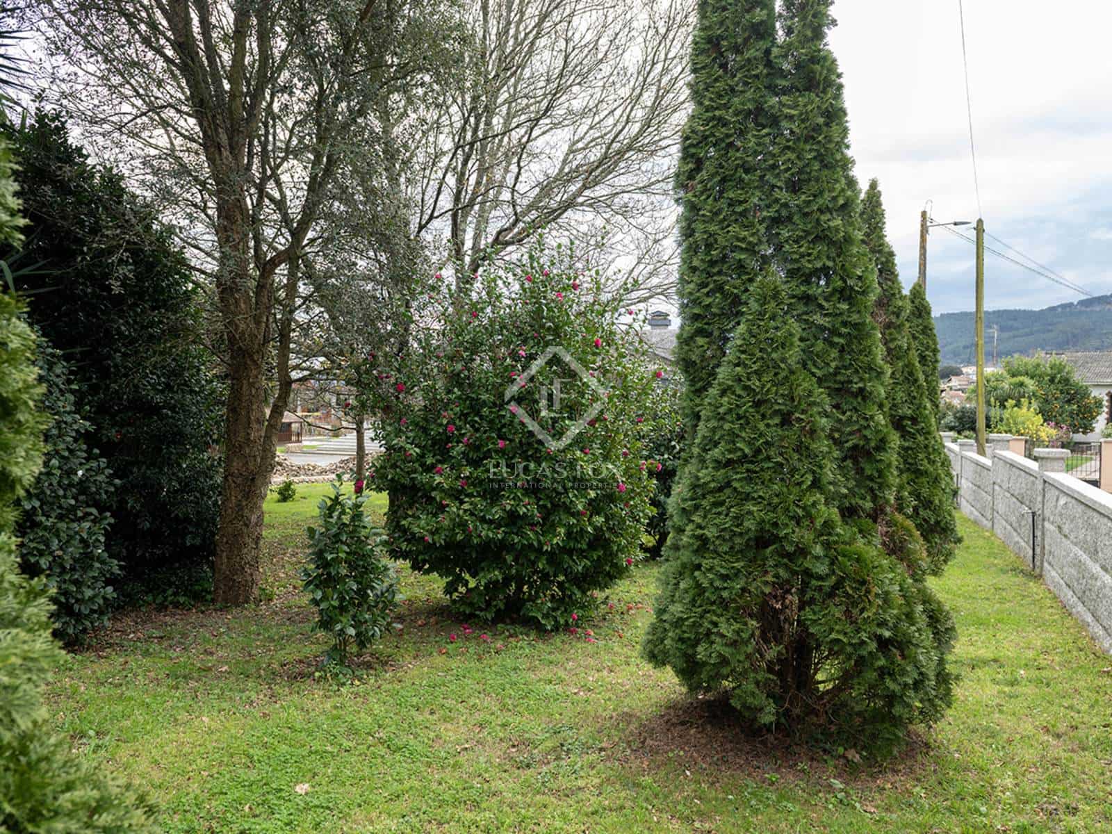 3 soveværelse Villa til salg i O Rosal med garage - € 545.000 (Ref: 8894249)