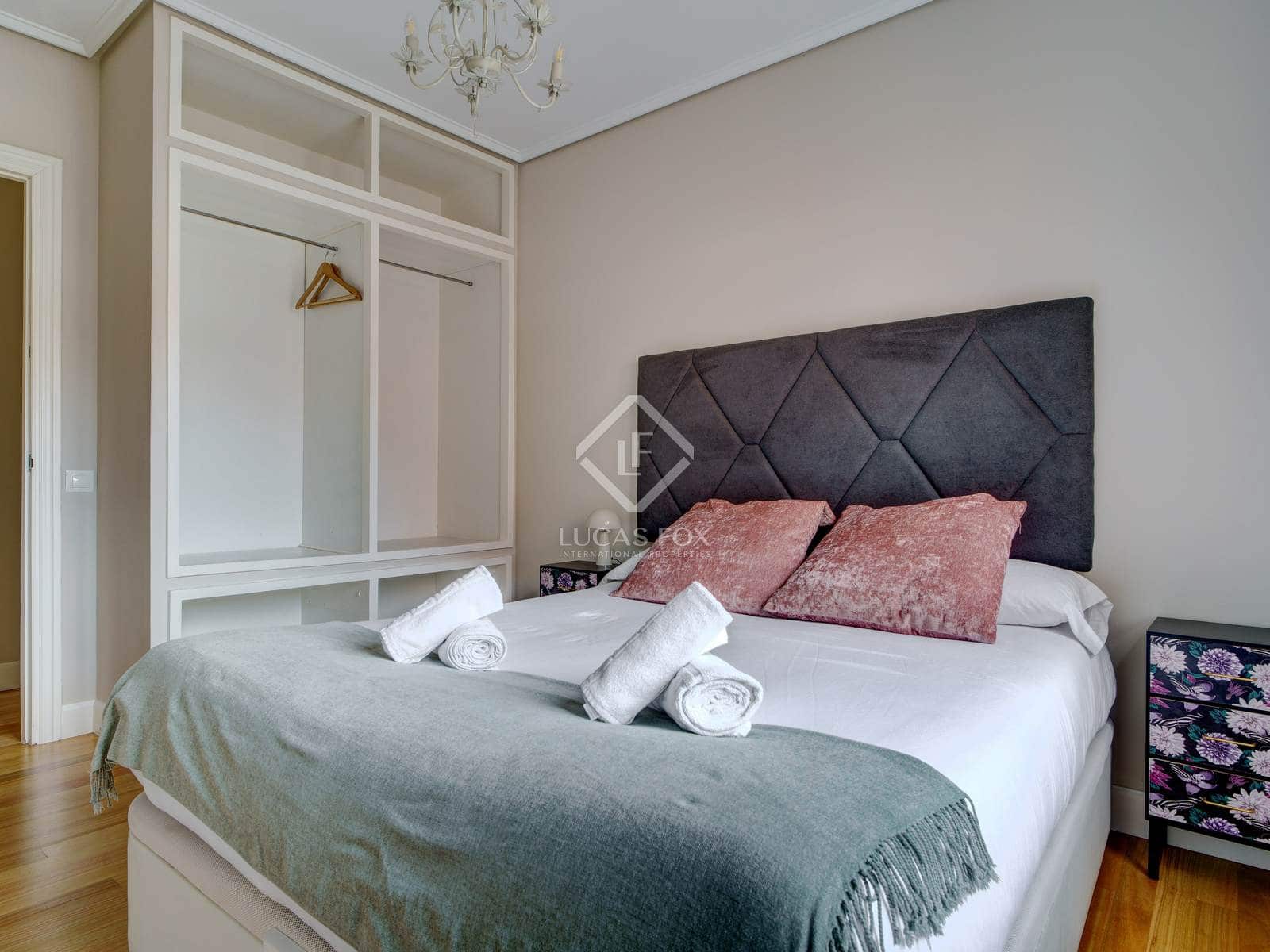 3 soveværelse Lejlighed til salg i Bilbao med garage - € 438.000 (Ref: 8895573)