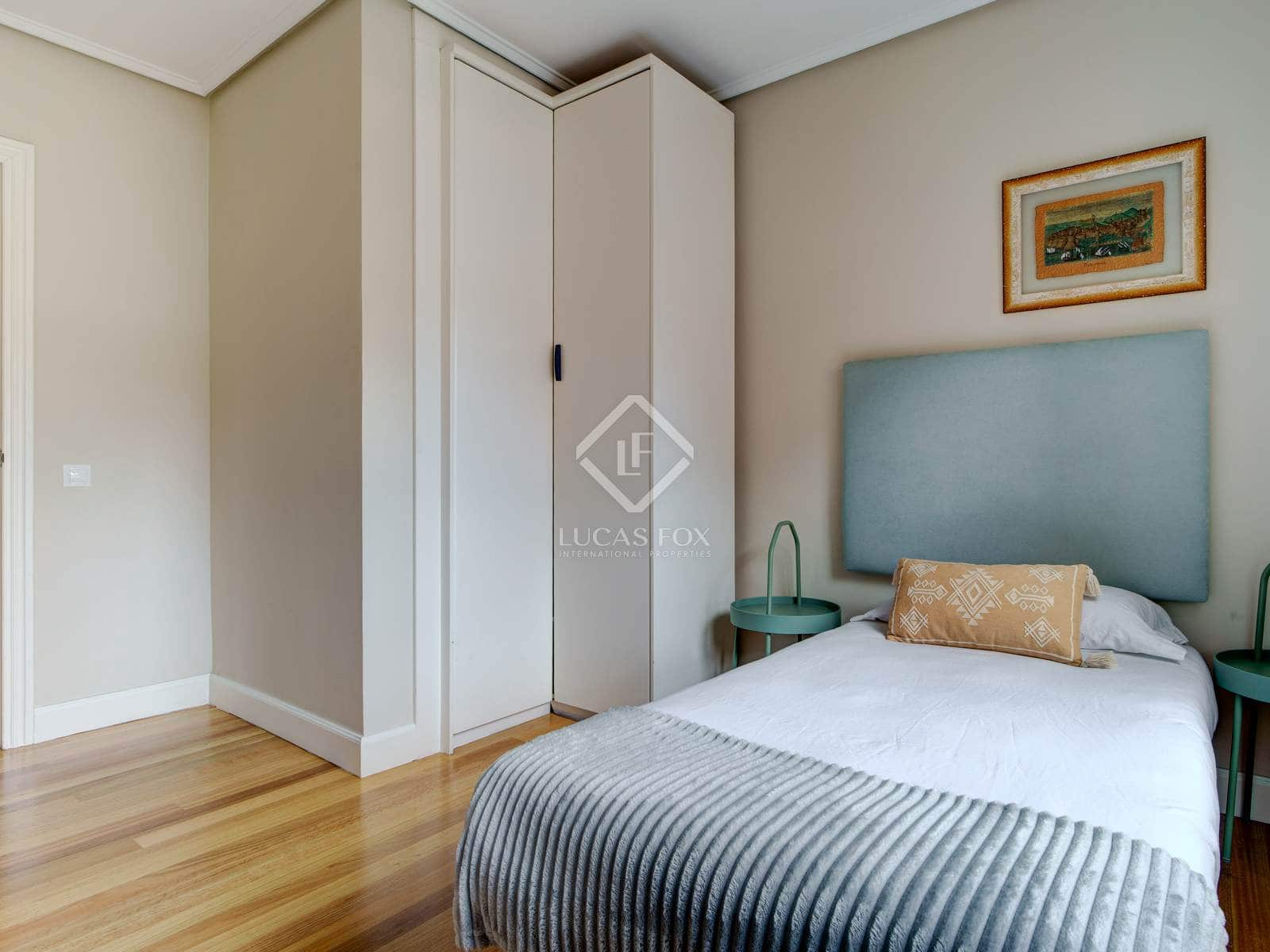 3 soveværelse Lejlighed til salg i Bilbao med garage - € 438.000 (Ref: 8895573)