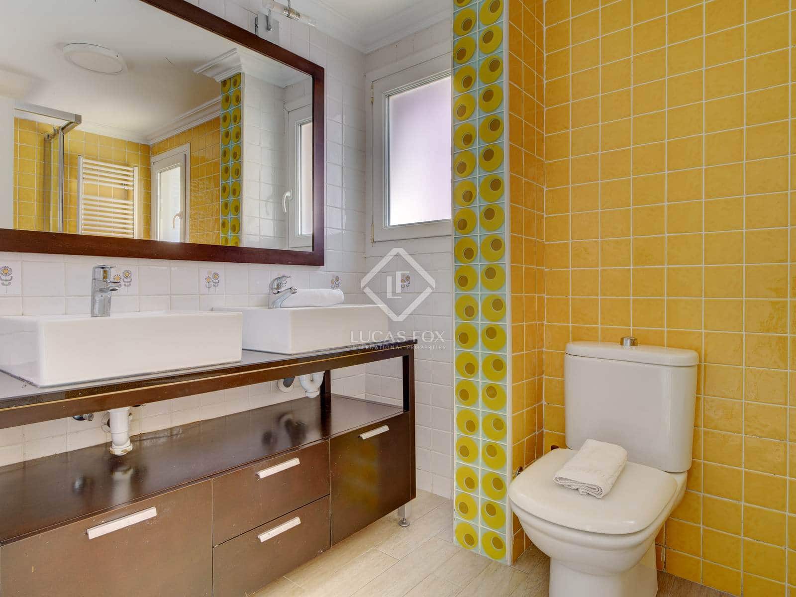 3 soveværelse Lejlighed til salg i Bilbao med garage - € 438.000 (Ref: 8895573)